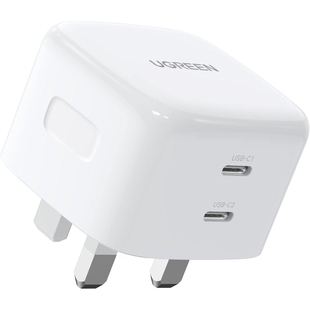 UGREEN 30W iPhone 16 Pro Max Charger, 3 Ports GaN Fast iPhone Charger Type C (2 USB C+1 USB A Ports), 4-Security Protection, 38% Smaller Than Original, USB C Adapter for iPhone 16 Pro, Samsung, iPad