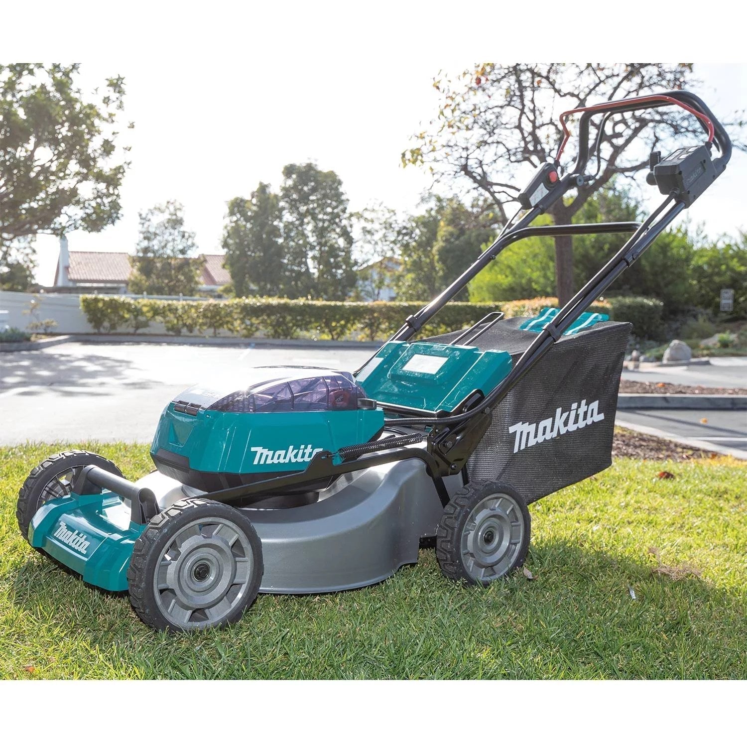 21 in. 18-Volt X2 (36-Volt) LXT Lithium-Ion Cordless Walk Behind Self Propelled Lawn Mower Kit with 4 Batteries (5.0 Ah)