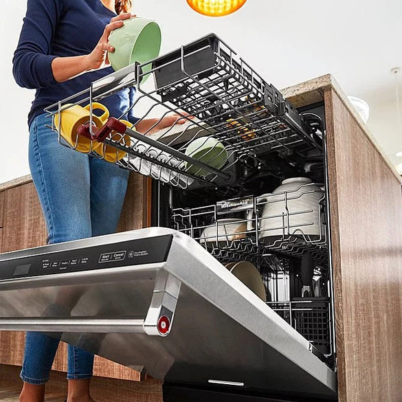 KitchenAid – Top Control Built-In Dishwasher with Stainless Steel Tub, FreeFlex Third Rack, 44dBA – Black stainless steel