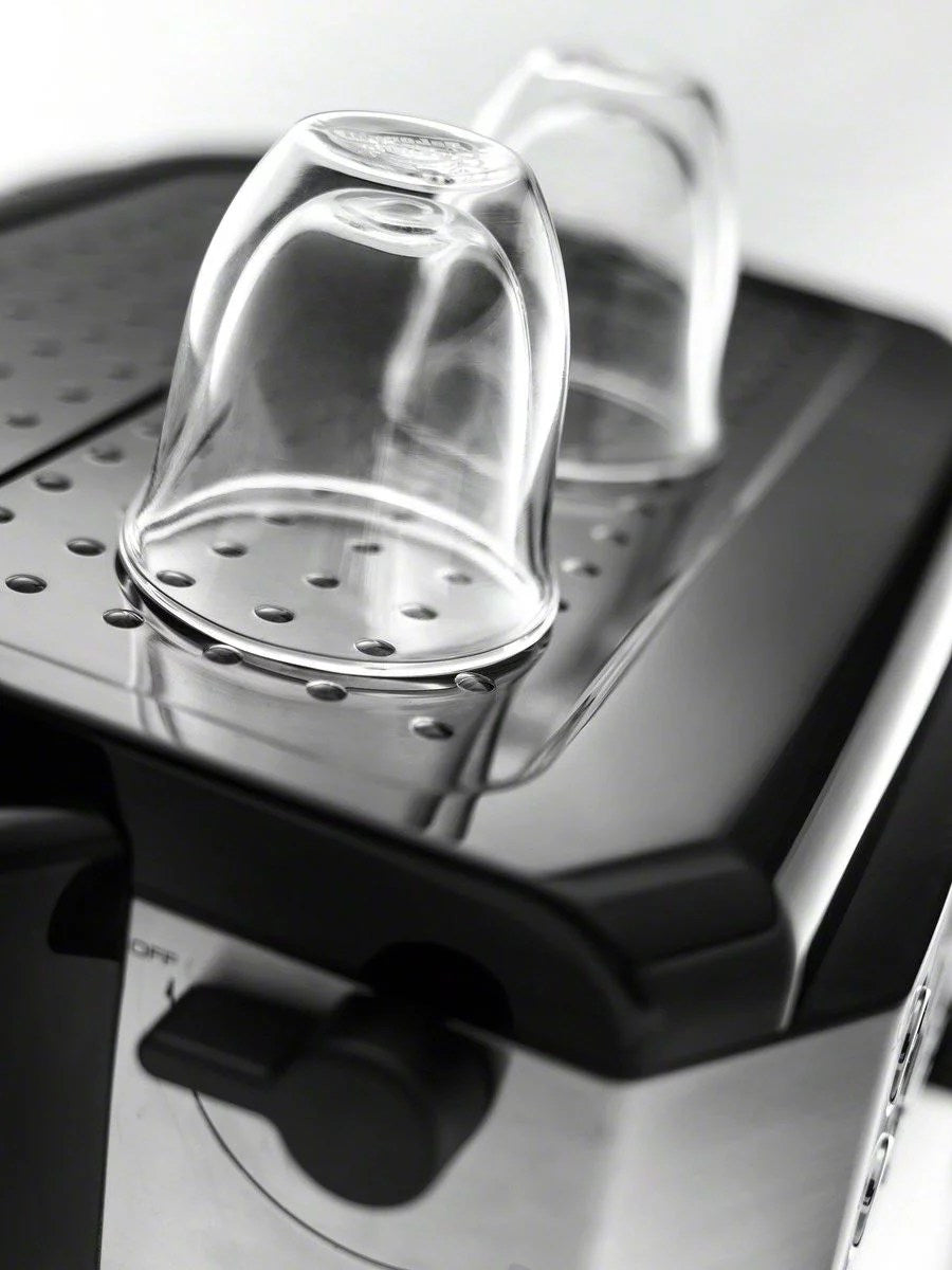 De’Longhi COM530M – Digital All-in-One Combination Coffee and Espresso Machine – Black and Stainless Steel